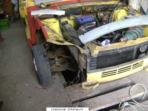 Dacia Galbena - 1976 - Nu se mai pot repara, ca au fost deja peticite de - Reconditionari si Restaurari