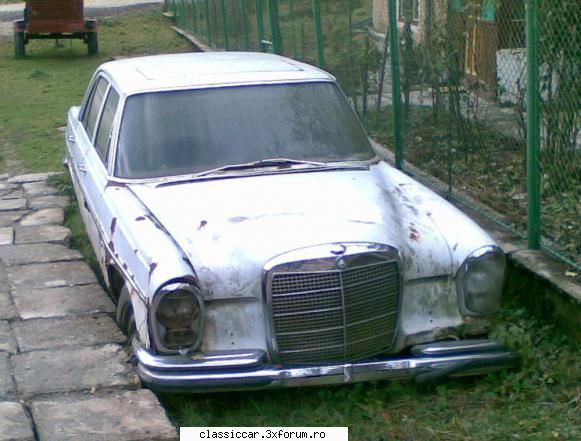 De pe la Predeal - Tot in Predeal, un Mercedes abandonat - Am vazut prin Romania