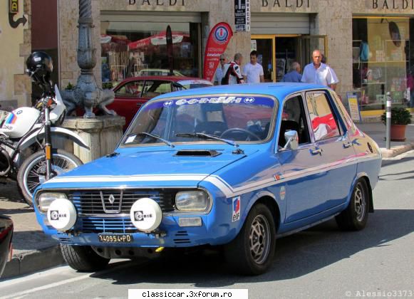 De prin Arad - Este R12 Argentinian. Sau uite... Varianta cu - Am vazut prin Romania