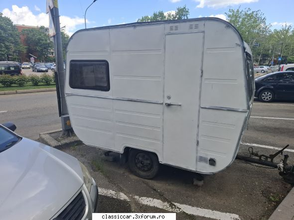 De prin Arges - O rulotă Felicia prin Pitești. Demult - Am vazut prin Romania