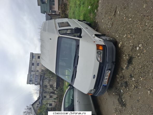 De prin Arges - Un Ford Transit MK4? (n-am mai surprins din astea - Am vazut prin Romania