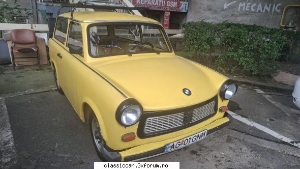 De prin Arges - Alte poze cu acest simpatic Trabant Combi ce - Am vazut prin Romania