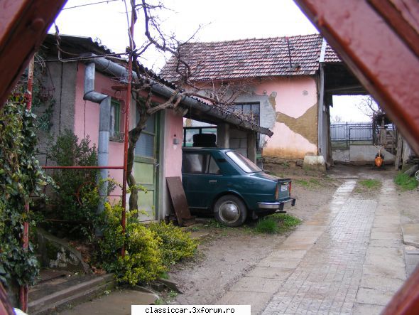 De prin orasul meu Simleu Silvaniei , masini vechi - Skoda 120L 2X chiar =D - Am vazut prin Romania