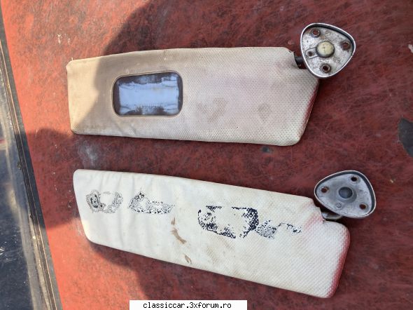 Dezmembrez Dacia 1300 - Parasolare in stare acceptabila (fara rupturi) 30 - Vanzari  piese si accesorii