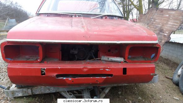 Dezmembrez Opel Rekord C din 1968 - Masina a fost vopsita acum vreo 7-8 ani. Da - Vanzari  piese si accesorii