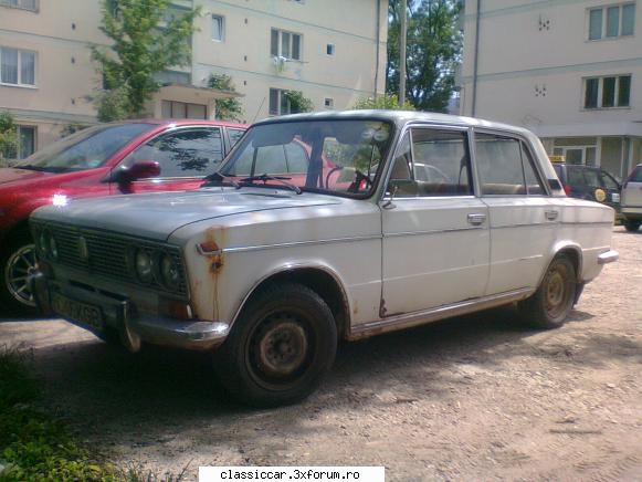 Din Bacau - O Lada 1500 cam ciuruita din Onesti - Am vazut prin Romania
