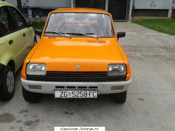 Din Croatia - Si un Renault 5 din 1974 vazut tot vara asta - Din lumea larga
