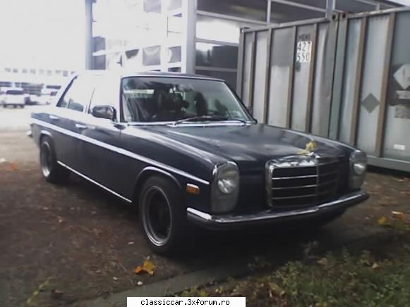 Din Germania - �n curtea Uzinei Mercedes din Sindelfingen: un - Din lumea larga