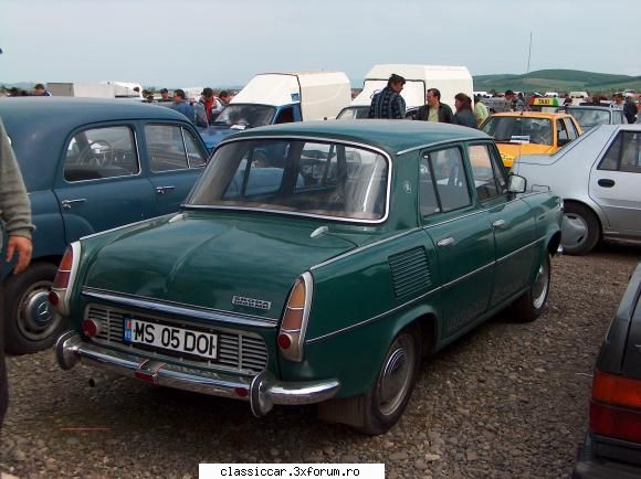 Din Mures - Era tot in piata, in mai 2005.Se vede ca Pontonul - Am vazut prin Romania