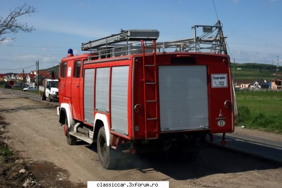 Din Mures - Pe care se pare ca un constructor de drum o - Am vazut prin Romania
