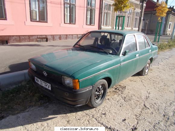Din Severin - opel kadett cam abandonat - Am vazut prin Romania