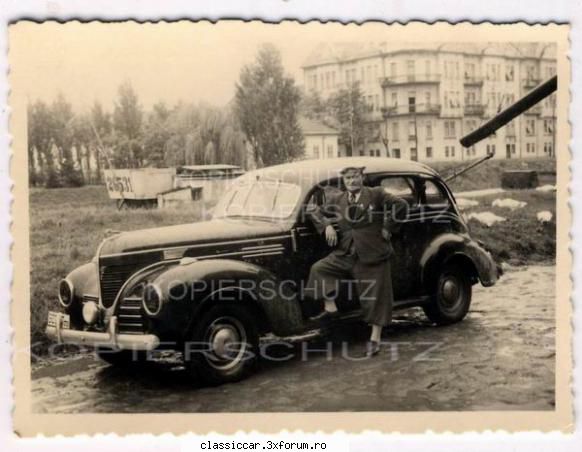 Dodge D - Dodge D , culoare albastru-inchis. Pana in anii - Lost & Found