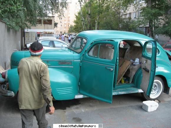 Dodge Sedan 1939 in Bucuresti - uite,e de pe alt forum - Am vazut prin Romania