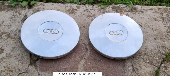 Doua capace roți posibil Audi 80 b1 - Capace roți crom 100 lei - Vanzari  piese si accesorii