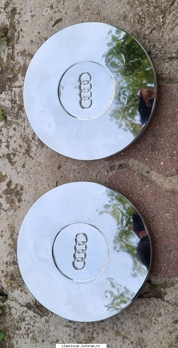 Doua capace roți posibil Audi 80 b1 - panda - Vanzari  piese si accesorii