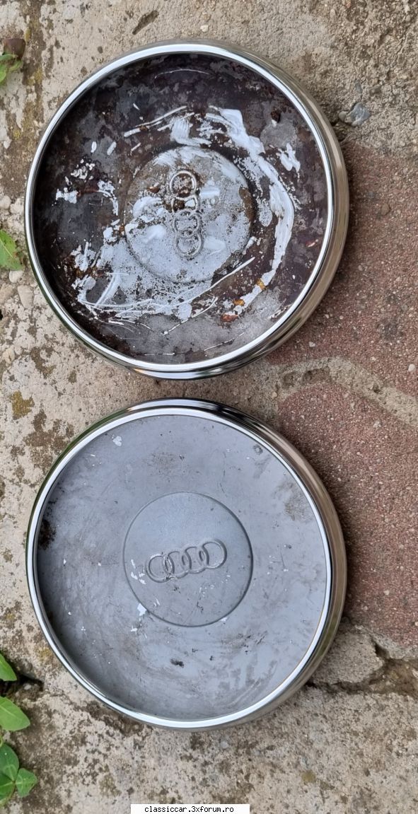 Doua capace roți posibil Audi 80 b1 - Fără rugina. Cel mai - Vanzari  piese si accesorii