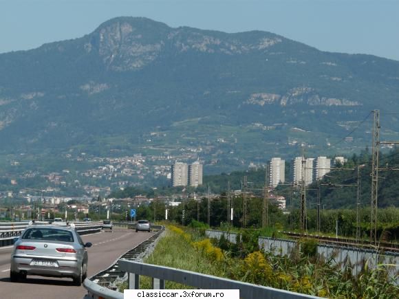 Drumetii cu doisprezecele - am urcat cu brio regiunea muntoasa din zona - Drumetii prin Mioritic
