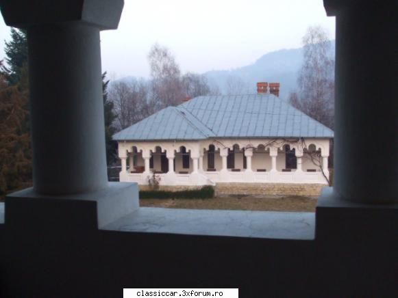 Drumetii cu saispele - Incep prin a va prezenta o calatorie de a mea la - Drumetii prin Mioritic