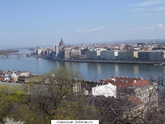 Drumetii cu saispele - panorama este atat de frumos in Budapesta incat - Drumetii prin Mioritic