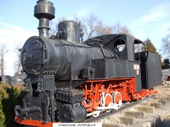 Drumetii cu saispele - muzeul locomotivelor din Resita - Drumetii prin Mioritic