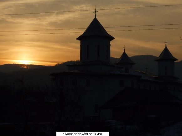 Drumetii cu saispele - si un apus de soare - Drumetii prin Mioritic