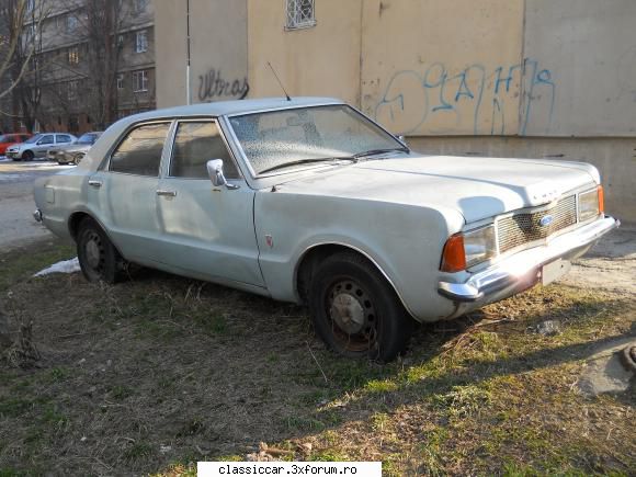 Epave sau nu, cu siguranta vechi intalnite pe meleagurile tarii - Taunus-ul din spatel - Am vazut prin Romania
