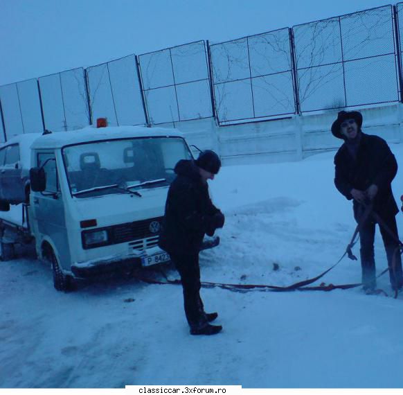 Epave sau nu, cu siguranta vechi intalnite pe meleagurile tarii - Aseara, Oltcitul era - Am vazut prin Romania