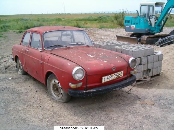 Epave sau nu, cu siguranta vechi intalnite pe meleagurile tarii - in drum spre focsani - Am vazut prin Romania