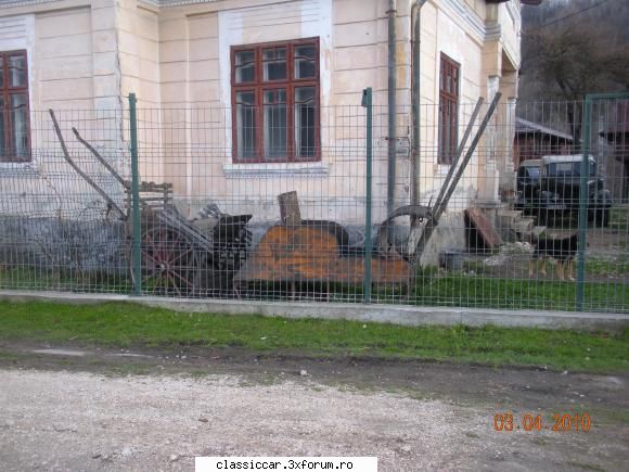 Epave sau nu, cu siguranta vechi intalnite pe meleagurile tarii - ) pare mare colecti - Am vazut prin Romania