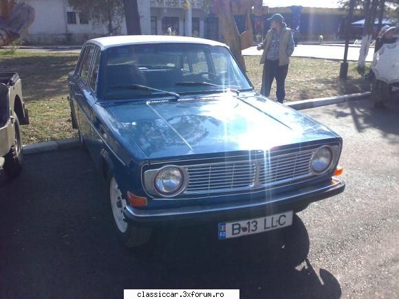 Epave sau nu, cu siguranta vechi intalnite pe meleagurile tarii - volvo la plopeni - Am vazut prin Romania