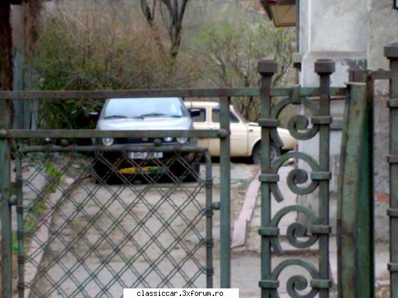 Epave sau nu, cu siguranta vechi intalnite pe meleagurile tarii - dauphine ascuns - Am vazut prin Romania