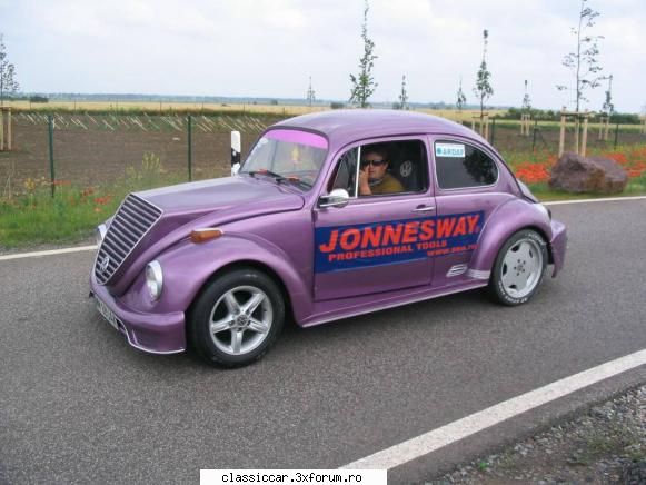 Este si in BM,daca te uiti. - Spatele nu a suferit modificari,dar observati pe - Am vazut prin Romania