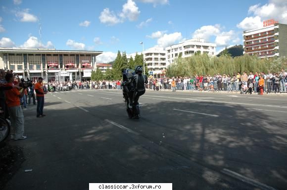 Evenimente greu de uitat. - Si cei din trafic erau intelegatori,au parcat si - Arhiva evenimente 2009
