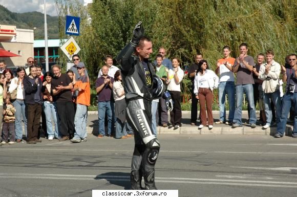 Evenimente greu de uitat. - Asa tare a fost aplaudat ca a mai trebuit sa - Arhiva evenimente 2009
