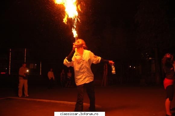 Evenimente greu de uitat. - Baietii sa arate cine poarta palaria,ei au suflat - Arhiva evenimente 2009