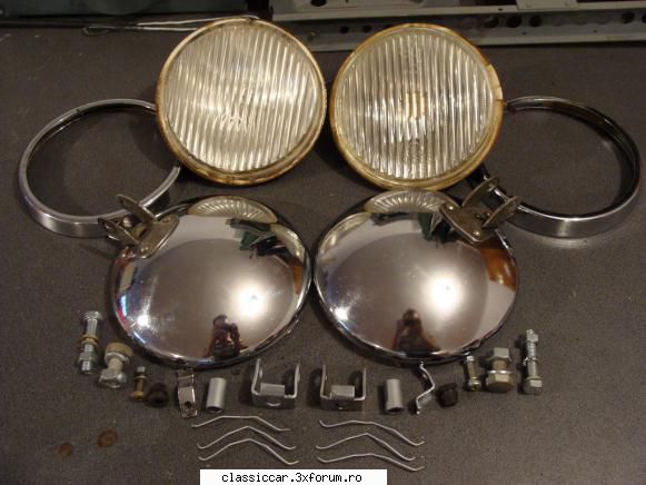 FIAT-ul 600 al lui Marczello - rpoiectoare ELBA - Reconditionari si Restaurari