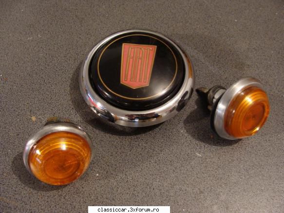 FIAT-ul 600 al lui Marczello - am reconditionat semnalizarile laterale si - Reconditionari si Restaurari