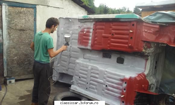 "Fabrica" de la Lonea - Veverita isi schimba culoarea la blana,pardon la - Reconditionari si Restaurari
