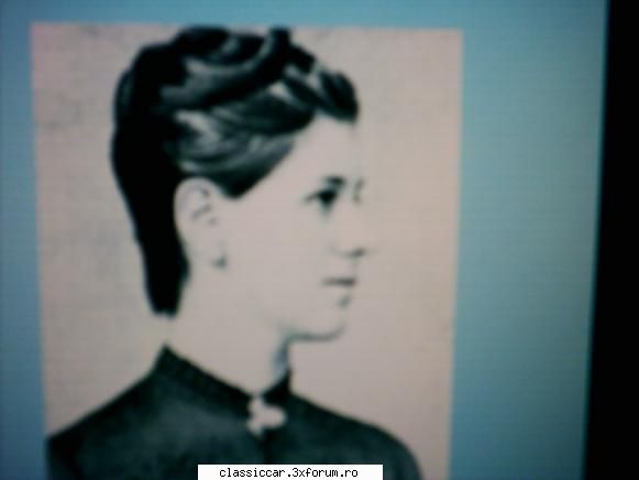Femei celebre din Romania. - Sarmiza Bilescu Almanesteanu Prima femeie doctor - Discutii libere