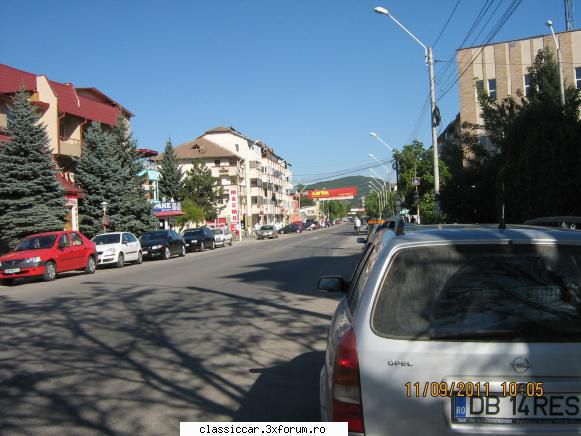 Festivalul cascavelei - Am luat remorca sa avem unde lasa casti si alte - Drumetii prin Mioritic