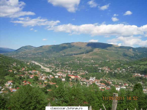 Festivalul cascavelei - Liviu M - Drumetii prin Mioritic