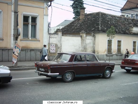 Fiat 1800 - am mai gasit si eu o poza cu ea din 2005 - Am vazut prin Cluj-Napoca
