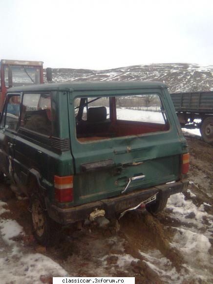 Fiat 600 - Si arou care este lovit in spate parbriz crapat - Vanatoarea de epave