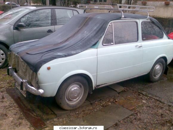 Fiat 850 - cred ca e un fiat 600 dar nu sunt sigur - Am vazut prin Cluj-Napoca