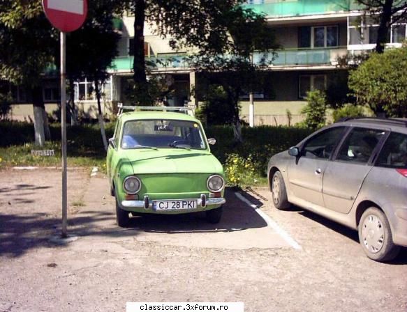 Fiat 850 - Si aceeasi masina, in aceeasi loc... in 2006 - Am vazut prin Cluj-Napoca