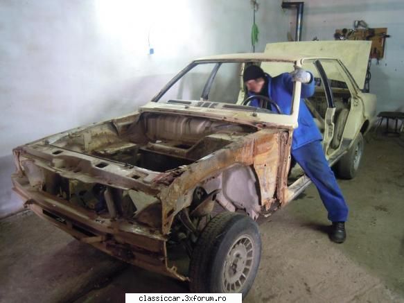 Ford TAUNUS 1979 - identificare rugina identificare_rugina_ford_taunu - Reconditionari si Restaurari