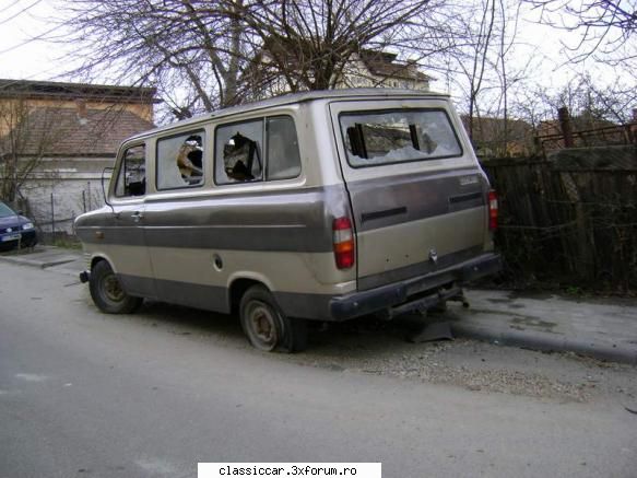 Ford Transit Mk1 - Motor V4 de 1700, are semnalizatoare de autobuz - Am vazut prin Cluj-Napoca