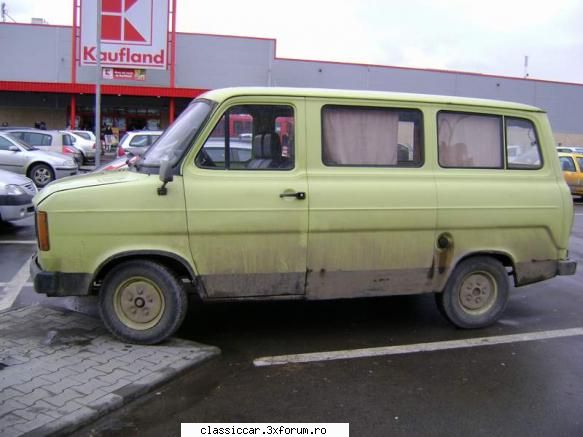 Ford Transit Mk2 - Un Ford Transit vazut in parcarea de la Kauland - Am vazut prin Cluj-Napoca