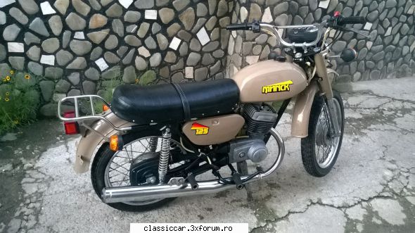 Garajul Amatorului - Ultima sosita in colectie - motocicleta Minsk 125 - Prezentare masini
