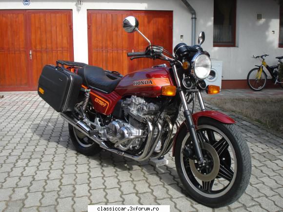 HONDA CB - Dup� aprope 4 decenii, iat� c� soarta - Prezentare motociclete, motorete si biciclete de colectie